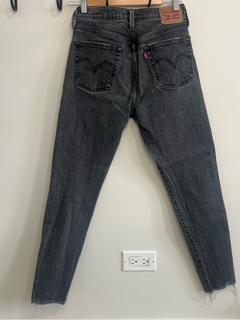 Levis classic high